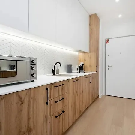 Popieluszki Modern By Solarento