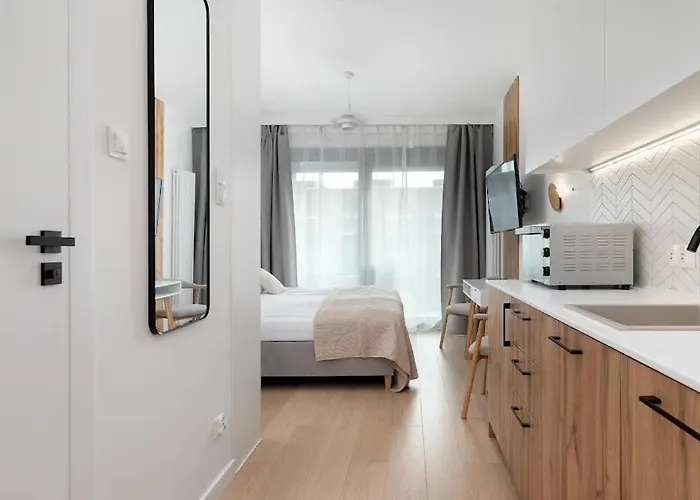 Popieluszki Modern By Solarento